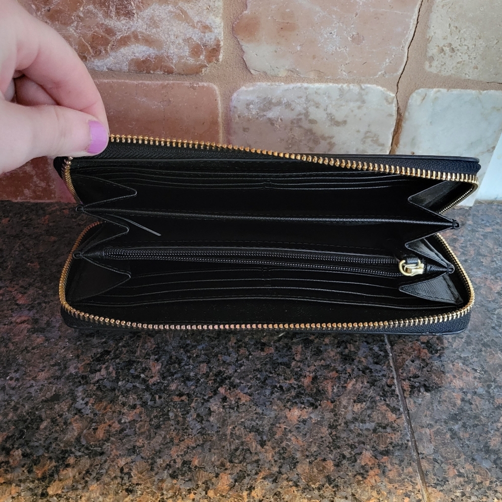 COACH Vintage Full Size Black Wallet Gold Trim - Picture 3 of 4